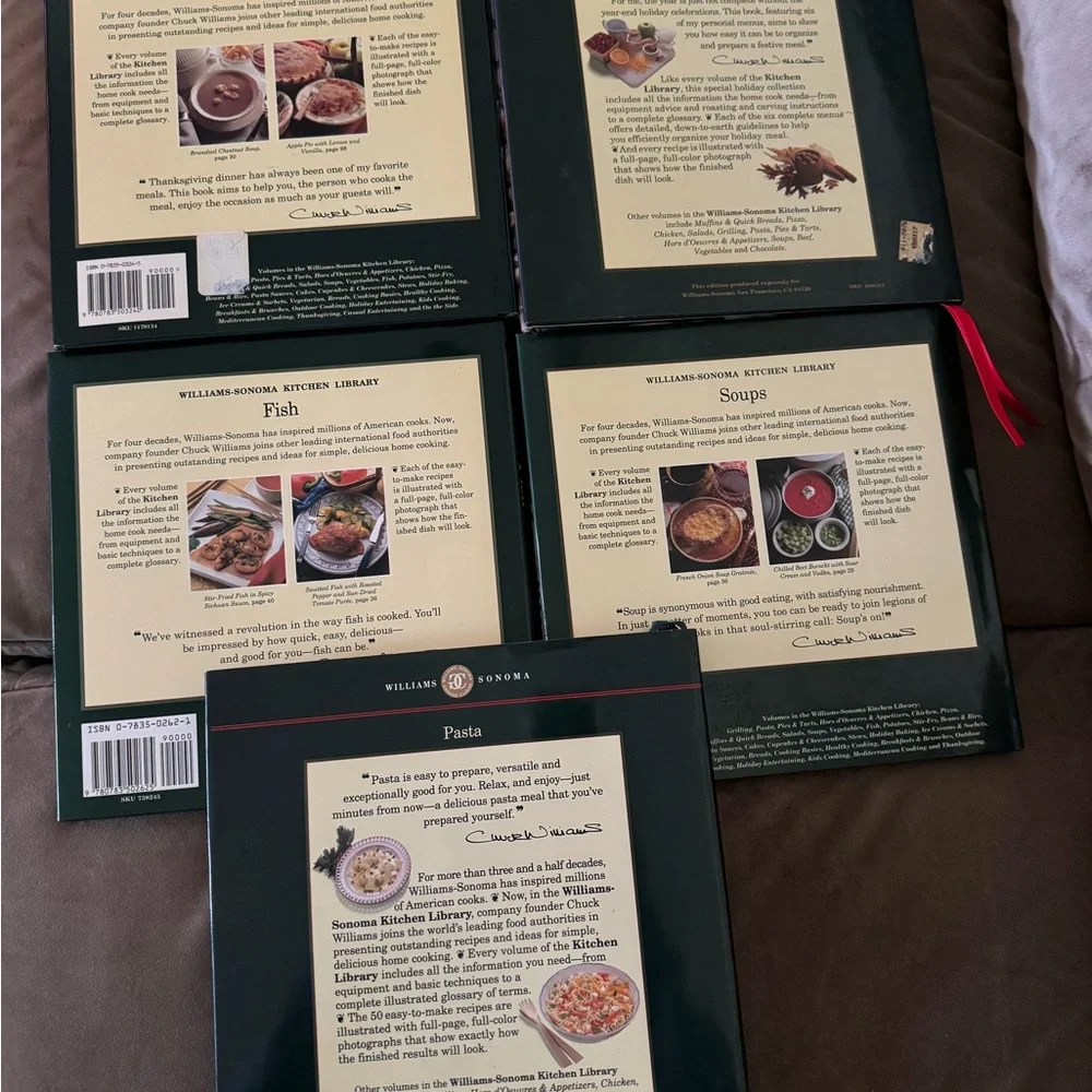 Set of 5 Williams-Sonoma Kitchen Library, very good condition